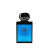 Perfume rectangular negro, tapa negra, etiqueta azul Black Sea en letras negras.