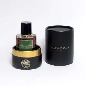 El perfume MAKSIM que evoca lujo y sofisticación. Seduce tus sentidos. ✨