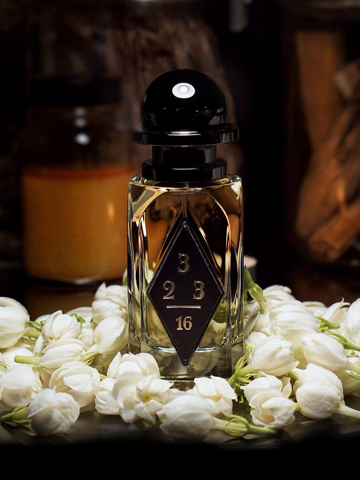 `Wild Jasmine ORDIO LAB: El aroma floral exquisito que te transporta. Descúbrelo ahora y enamórate.
