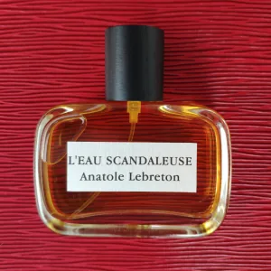 Alternative view of L'Eau Scandaleuse